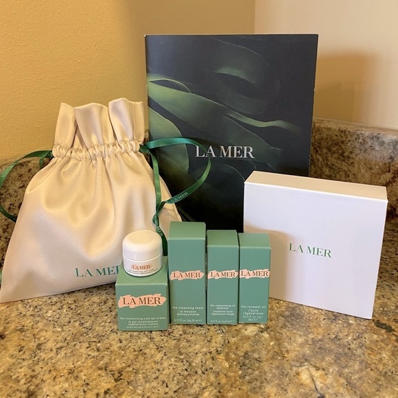 La Mer Massage Gift Set - Picture 1 of 5